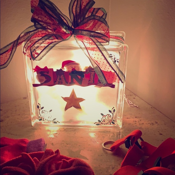 Holiday decor - Picture 1 of 1